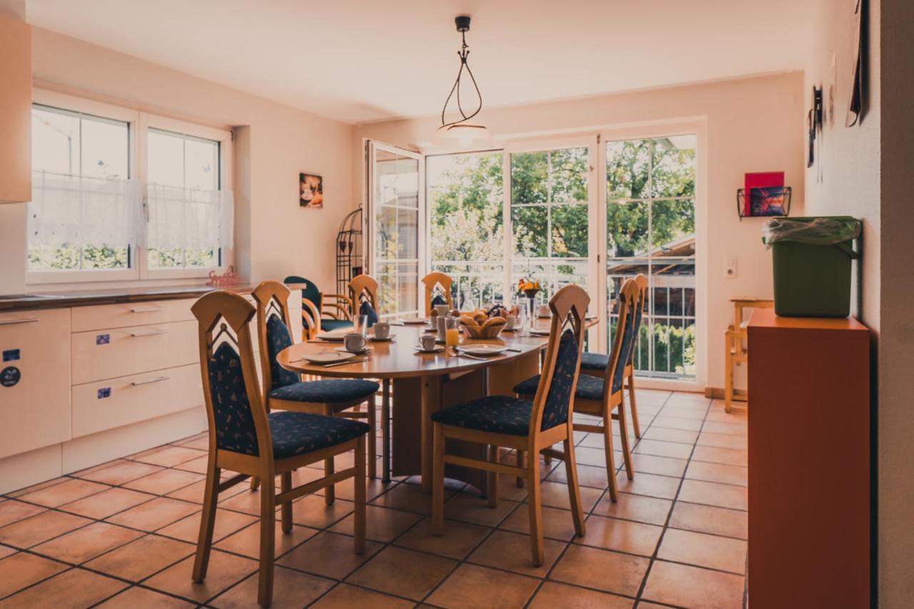 Coraline -Koblach, 6-10 P, 3 Schlafzimmer, Kueche, Riesige Terrasse, Parkplatz, Wifi, Stellplatz Ski מראה חיצוני תמונה